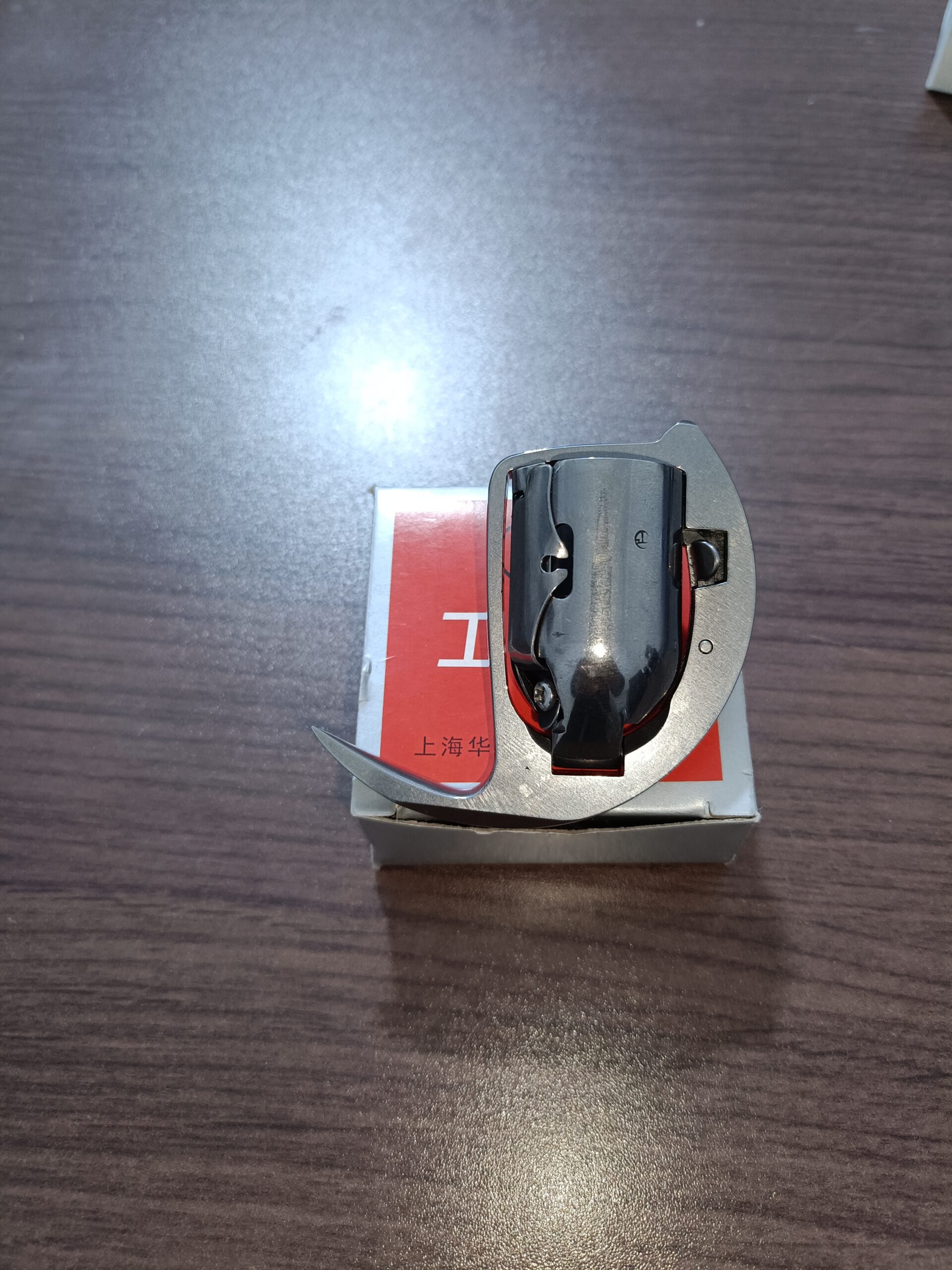 Photo00008988 Chariot machine à coudre 881601 LXF – Image 1