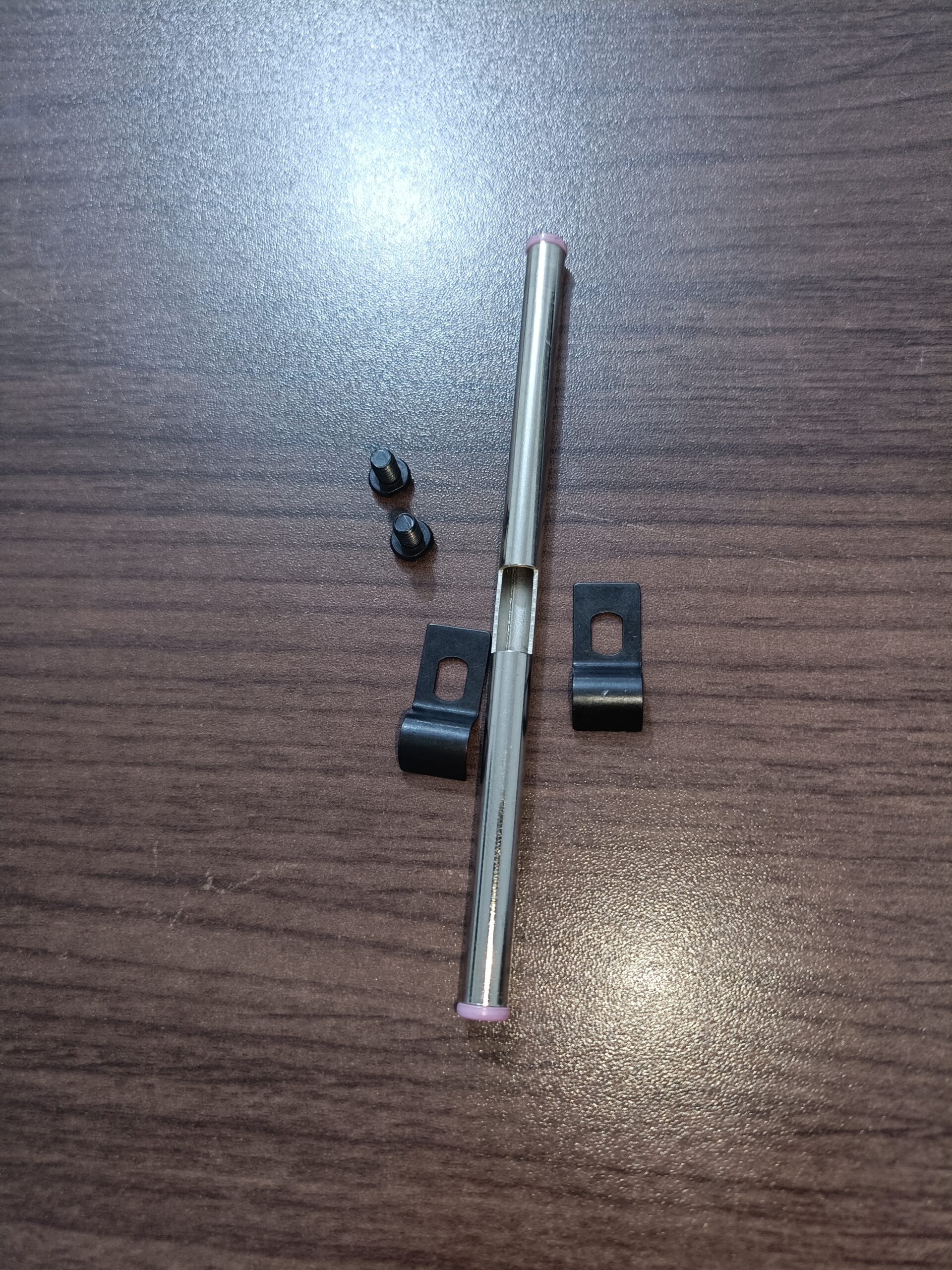 Photo00008996 Barre passe-fil 209631 – Image 1