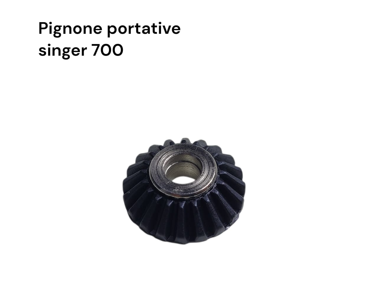 Photo00009568 Pignon machine portative SINGER 700 – Image 1